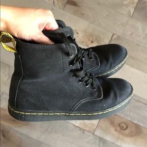 Doc-marten black cloth boots